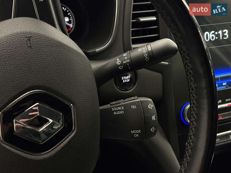 Седан Renault Megane 2017 в Киеве фото 18 Седан Renault Megane 2017 в Киеве