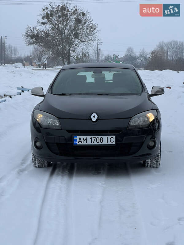 Хэтчбек Renault Megane 2012 в Малине фото 6 Хэтчбек Renault Megane 2012 в Малине