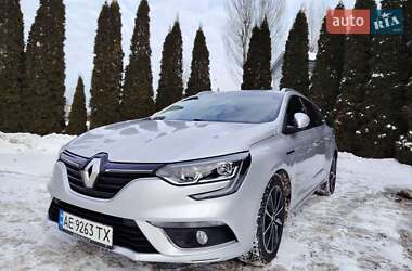 Универсал Renault Megane 2017 в Киеве