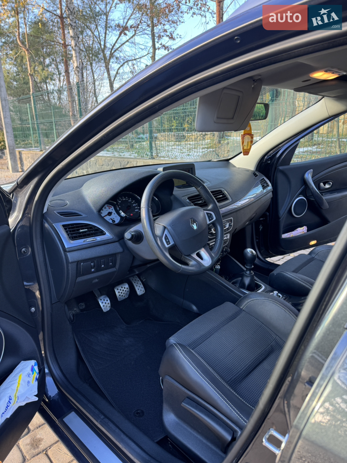2010 Renault Megane - мініатюра 9