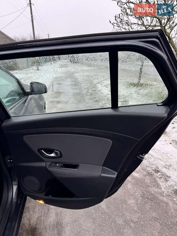 Универсал Renault Megane 2011 в Котельве