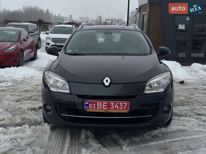 Универсал Renault Megane 2011 в Тернополе фото 2 Универсал Renault Megane 2011 в Тернополе