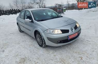 Седан Renault Megane 2006 в Монастыриске