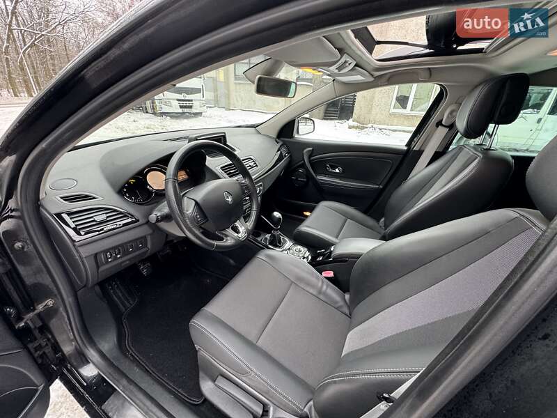 Универсал Renault Megane 2013 в Киеве фото 16 Универсал Renault Megane 2013 в Киеве