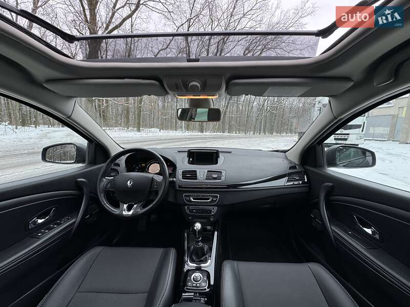 Универсал Renault Megane 2013 в Киеве фото 26 Универсал Renault Megane 2013 в Киеве