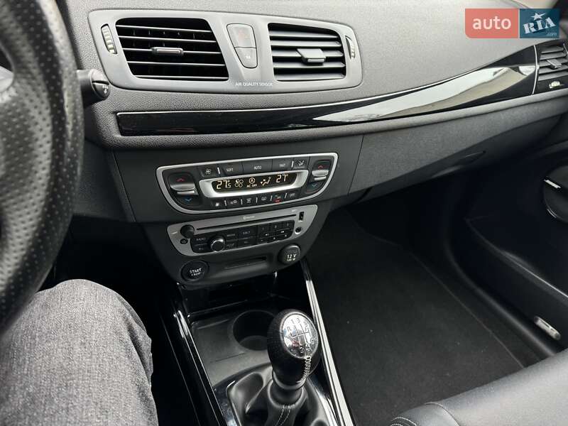 Универсал Renault Megane 2013 в Киеве фото 35 Универсал Renault Megane 2013 в Киеве