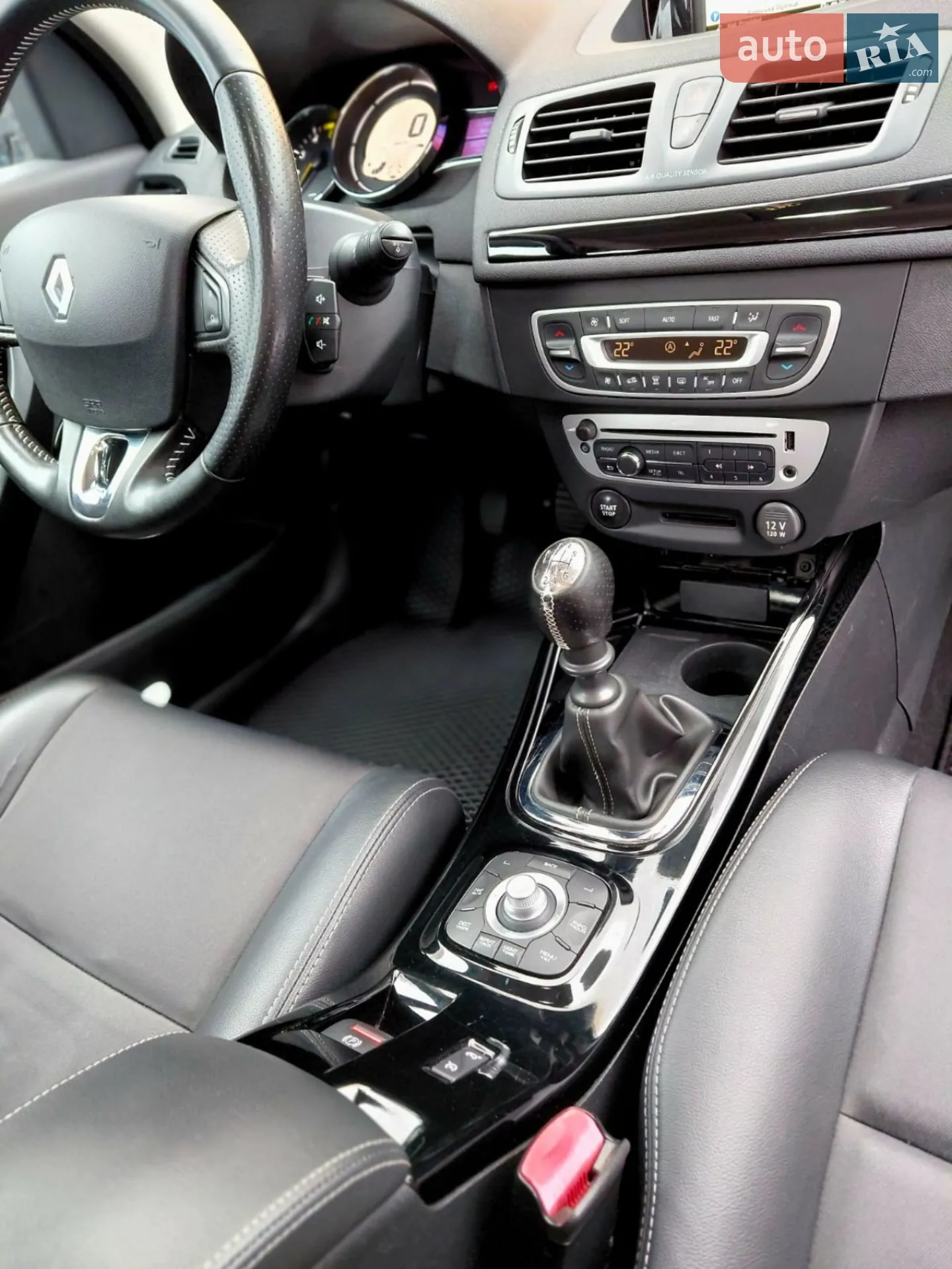 2013 Renault Megane - мініатюра 16