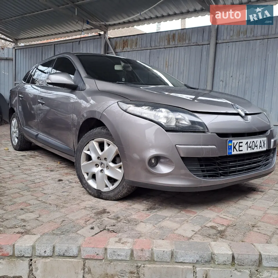 2010 Renault Megane - мініатюра 20