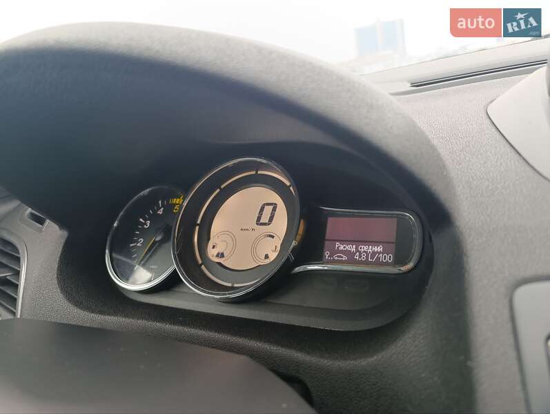 Универсал Renault Megane 2016 в Киеве фото 2 Универсал Renault Megane 2016 в Киеве