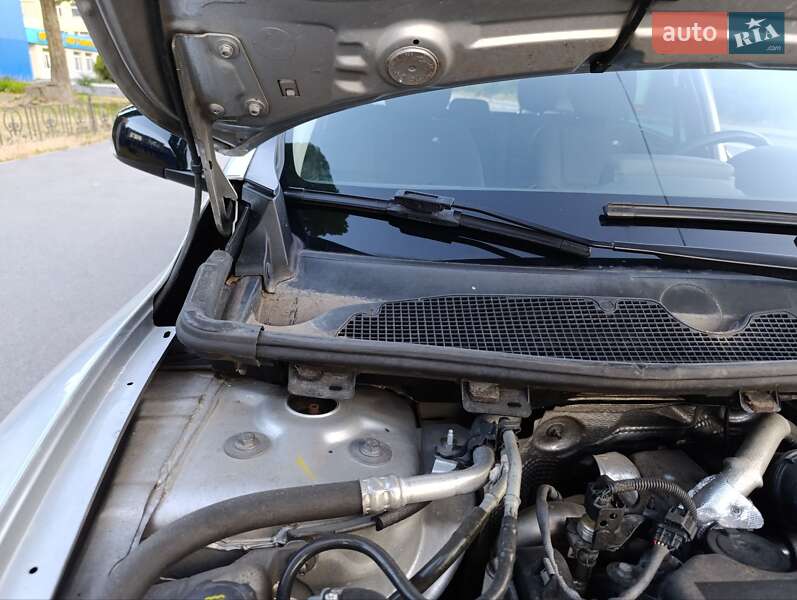 Универсал Renault Megane 2016 в Киеве фото 23 Универсал Renault Megane 2016 в Киеве