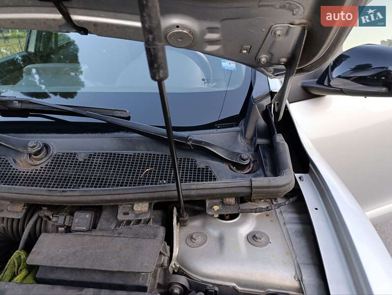 Универсал Renault Megane 2016 в Киеве фото 22 Универсал Renault Megane 2016 в Киеве