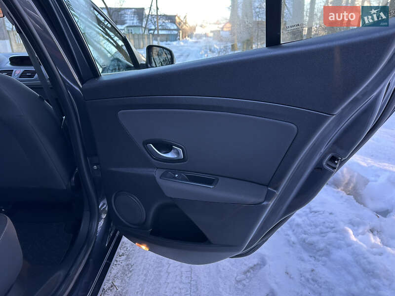 Хэтчбек Renault Megane 2009 в Луцке фото 54 Хэтчбек Renault Megane 2009 в Луцке