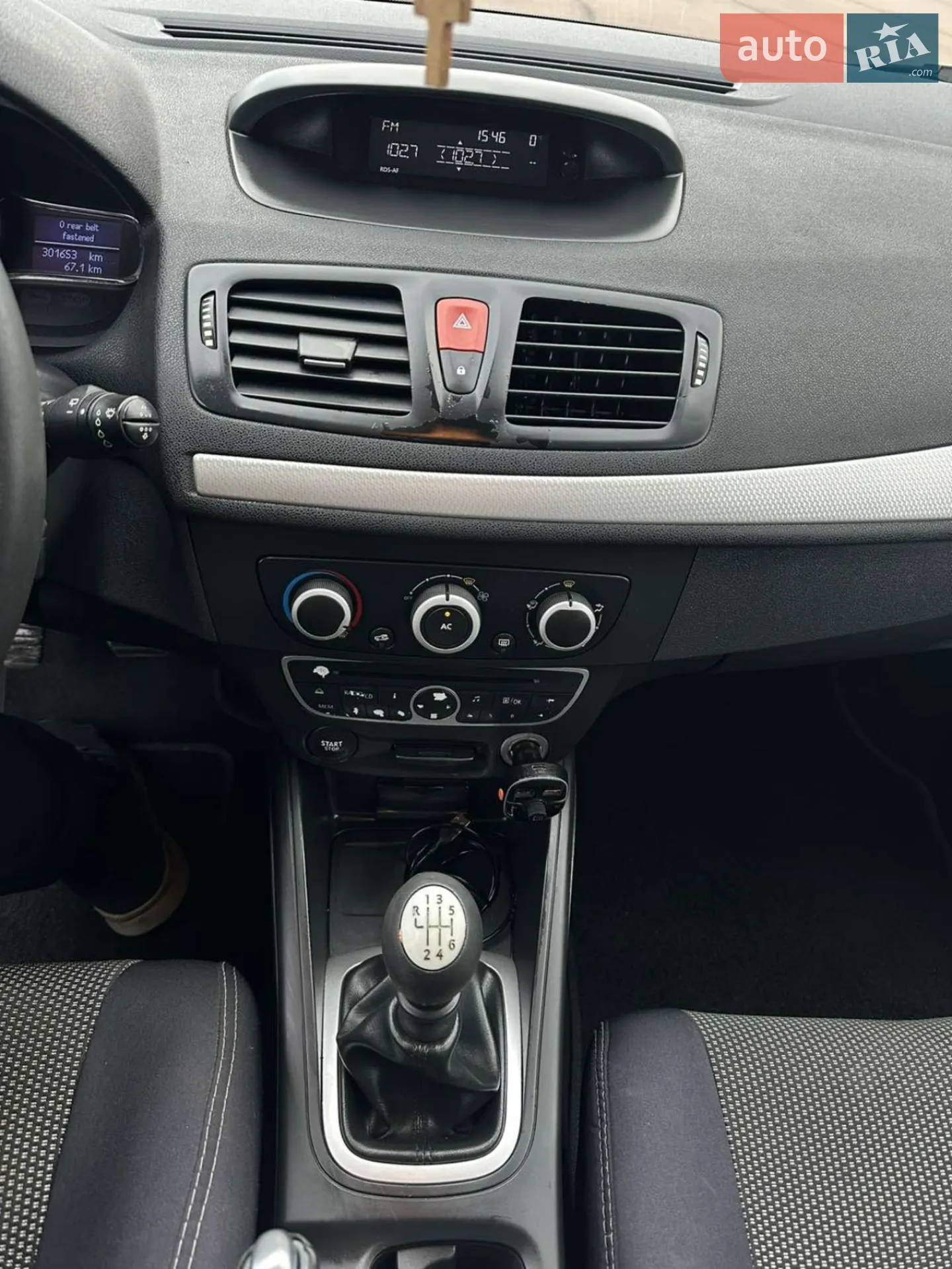 2010 Renault Megane - мініатюра 19