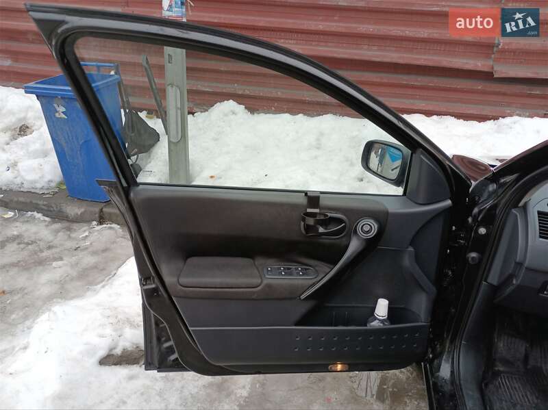 Седан Renault Megane 2005 в Львове