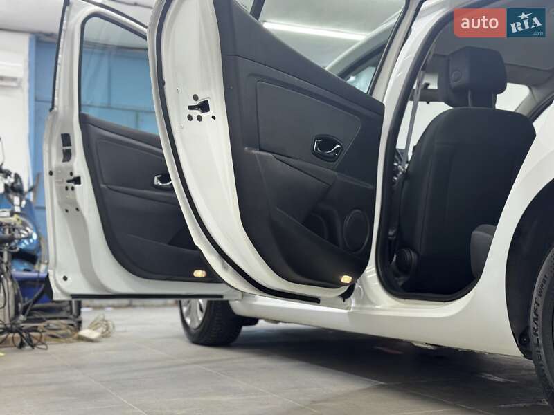 Универсал Renault Megane 2012 в Стрые