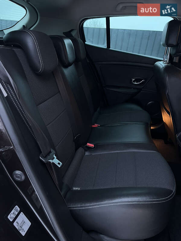 Хэтчбек Renault Megane 2012 в Дубно