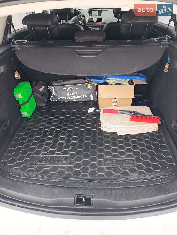 Универсал Renault Megane 2012 в Иршанске