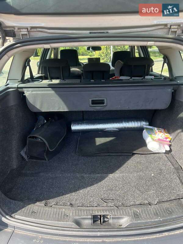 Универсал Renault Megane 2004 в Дубровице