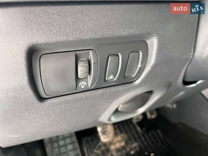 Универсал Renault Megane 2006 в Ромнах