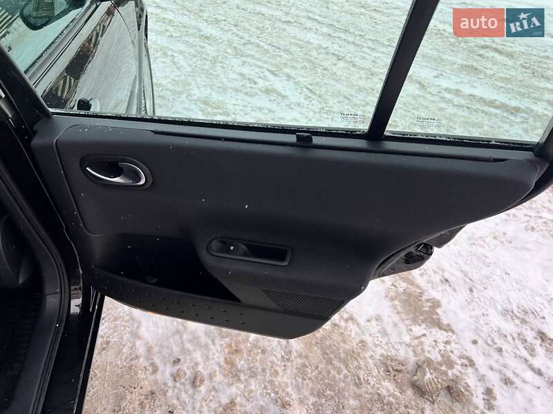 Универсал Renault Megane 2006 в Ромнах