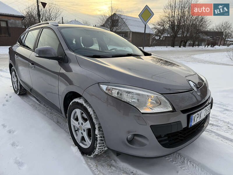 Универсал Renault Megane 2010 в Прилуках