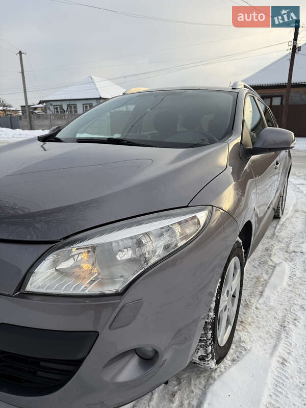 Универсал Renault Megane 2010 в Прилуках