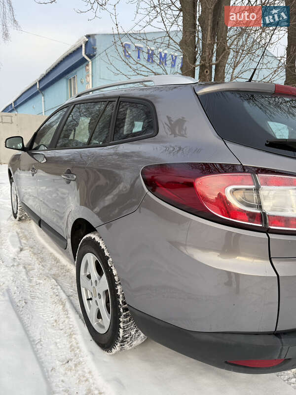 Универсал Renault Megane 2010 в Прилуках