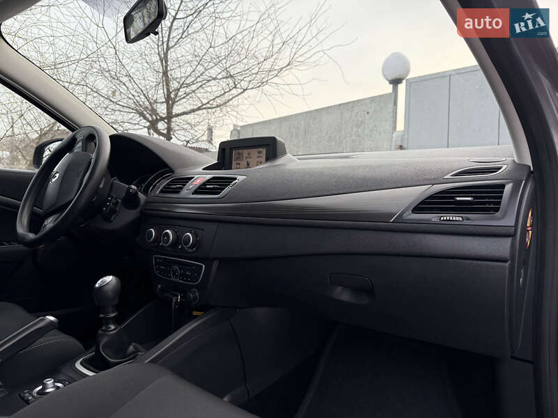 Универсал Renault Megane 2010 в Прилуках