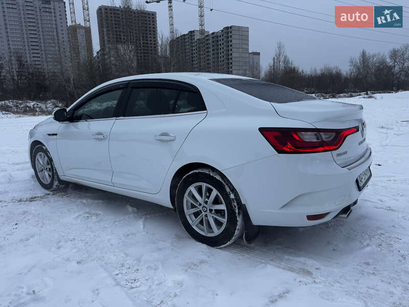 Седан Renault Megane 2020 в Киеве
