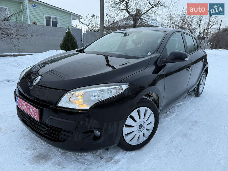 Хэтчбек Renault Megane 2011 в Прилуках