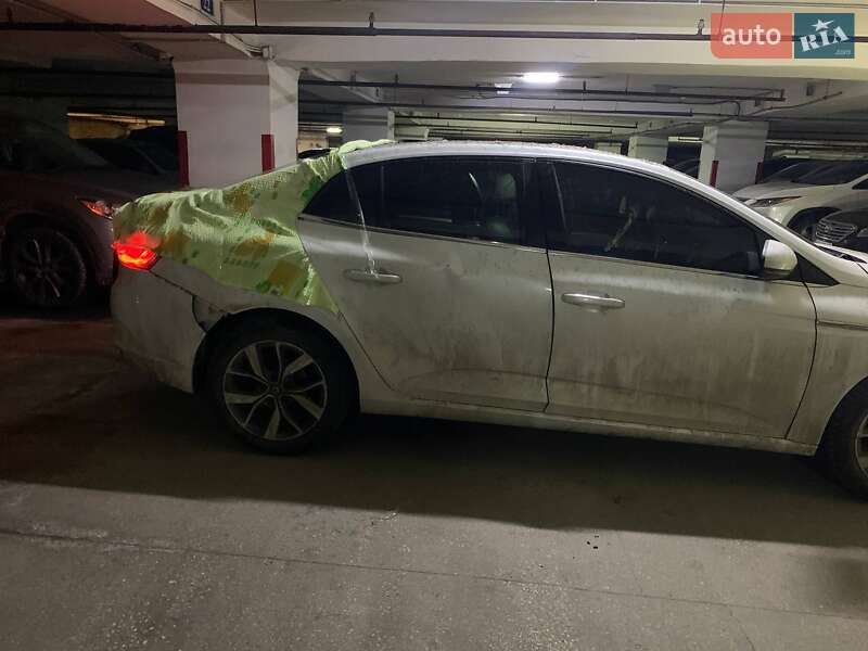 Седан Renault Megane 2019 в Киеве