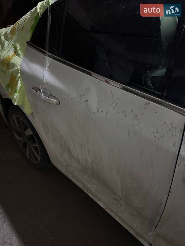 Седан Renault Megane 2019 в Киеве