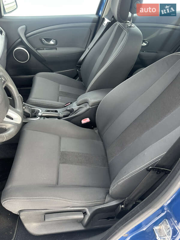 Хэтчбек Renault Megane 2009 в Подволочиске фото 11 Хэтчбек Renault Megane 2009 в Подволочиске