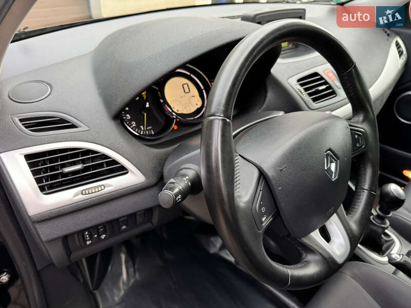 Универсал Renault Megane 2011 в Луцке