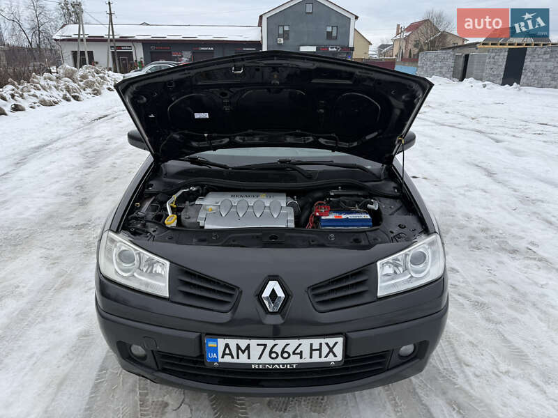 Хэтчбек Renault Megane 2006 в Звягеле фото 30 Хэтчбек Renault Megane 2006 в Звягеле