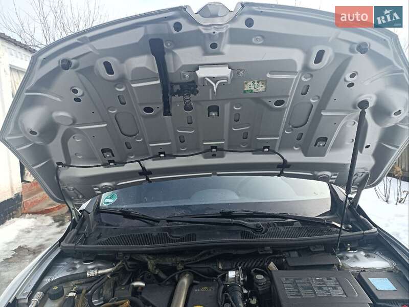 Универсал Renault Megane 2010 в Ракитном фото 44 Универсал Renault Megane 2010 в Ракитном