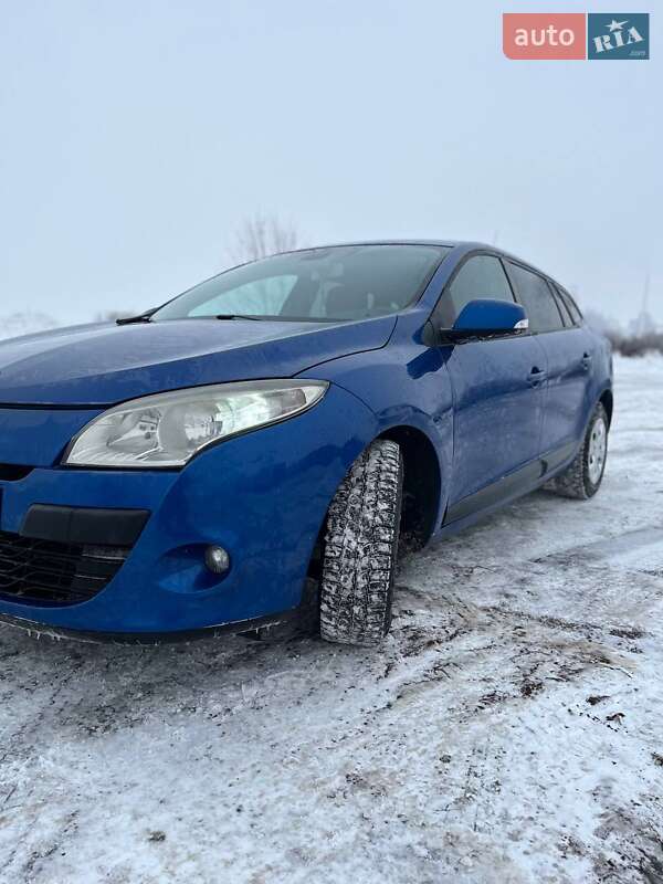 Универсал Renault Megane 2009 в Бродах фото 39 Универсал Renault Megane 2009 в Бродах