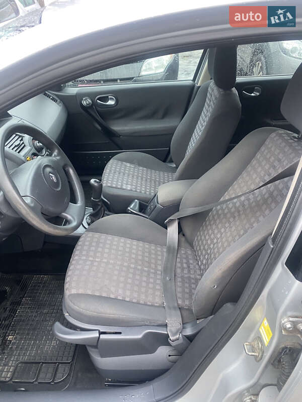 Универсал Renault Megane 2006 в Луцке фото 12 Универсал Renault Megane 2006 в Луцке
