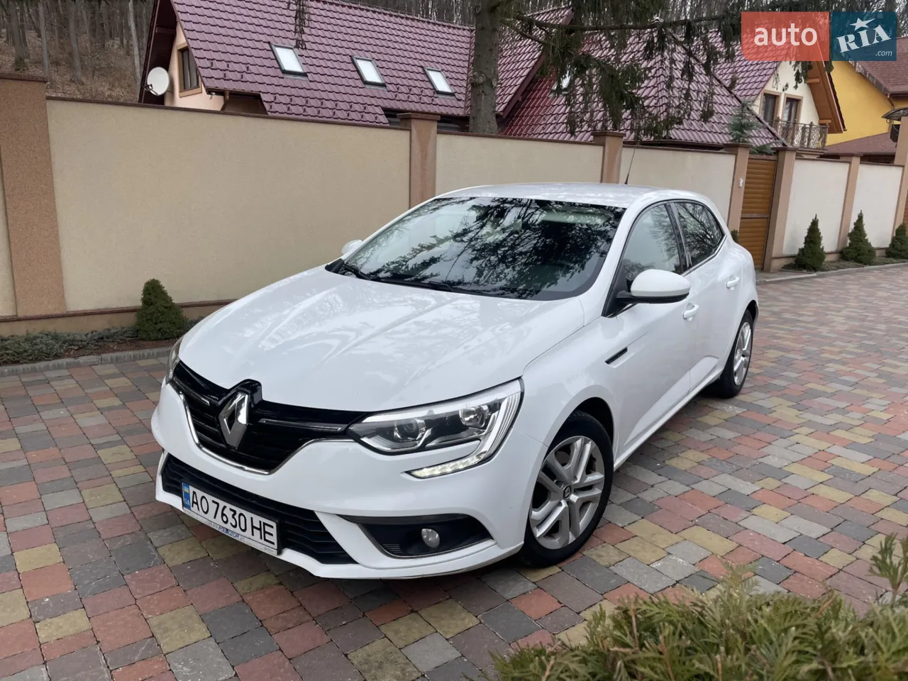 2015 Renault Megane - мініатюра 15