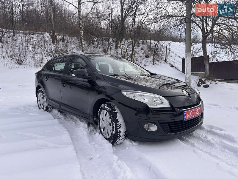 Универсал Renault Megane 2013 в Надворной фото Универсал Renault Megane 2013 в Надворной