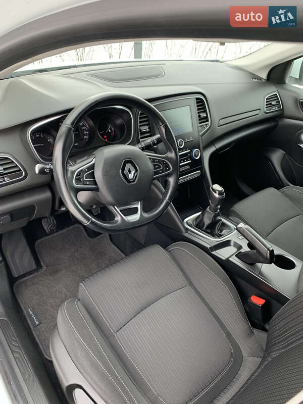 Универсал Renault Megane 2017 в Луцке