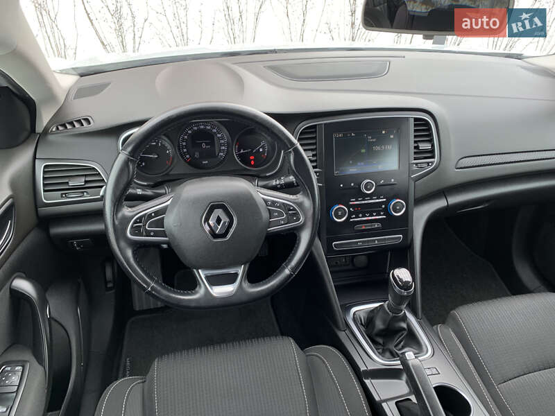 Универсал Renault Megane 2017 в Луцке
