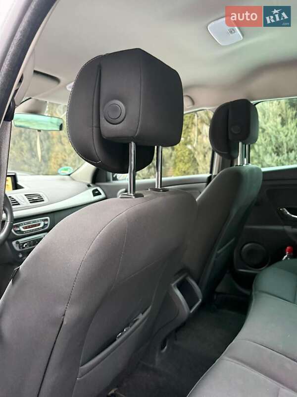 Хетчбек Renault Megane 2013 в Самборі