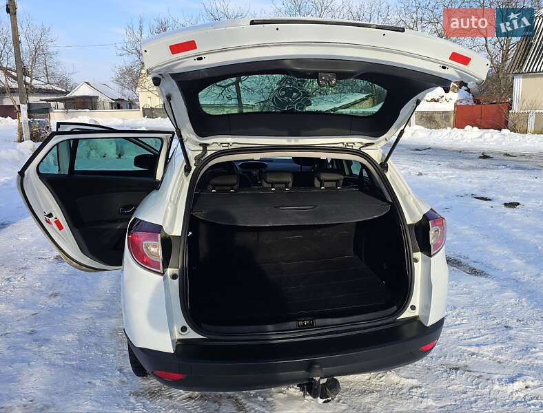 Универсал Renault Megane 2010 в Дунаевцах фото 13 Универсал Renault Megane 2010 в Дунаевцах