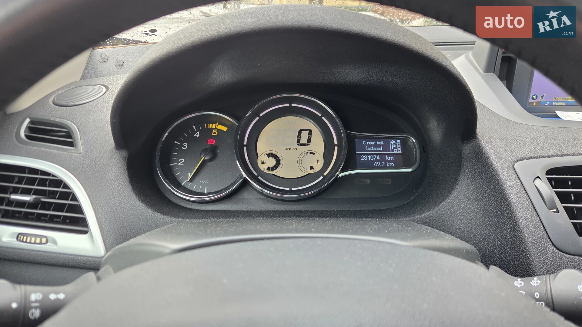 2012 Renault Megane - мініатюра 23