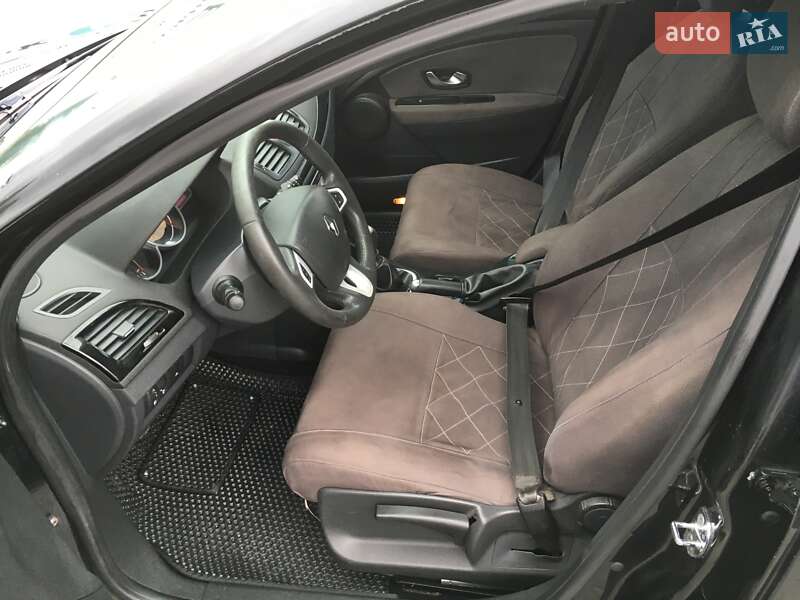 Универсал Renault Megane 2011 в Яворове фото 8 Универсал Renault Megane 2011 в Яворове