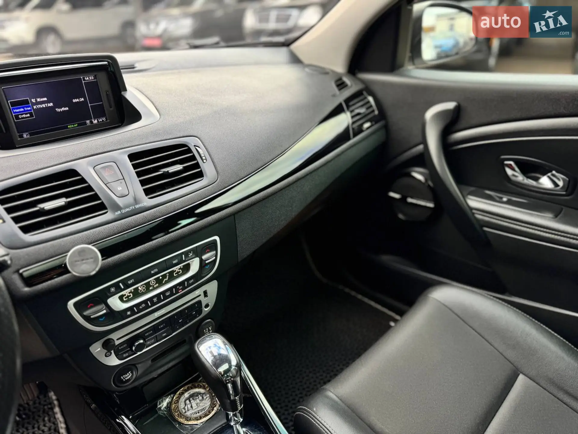 2013 Renault Megane - мініатюра 17