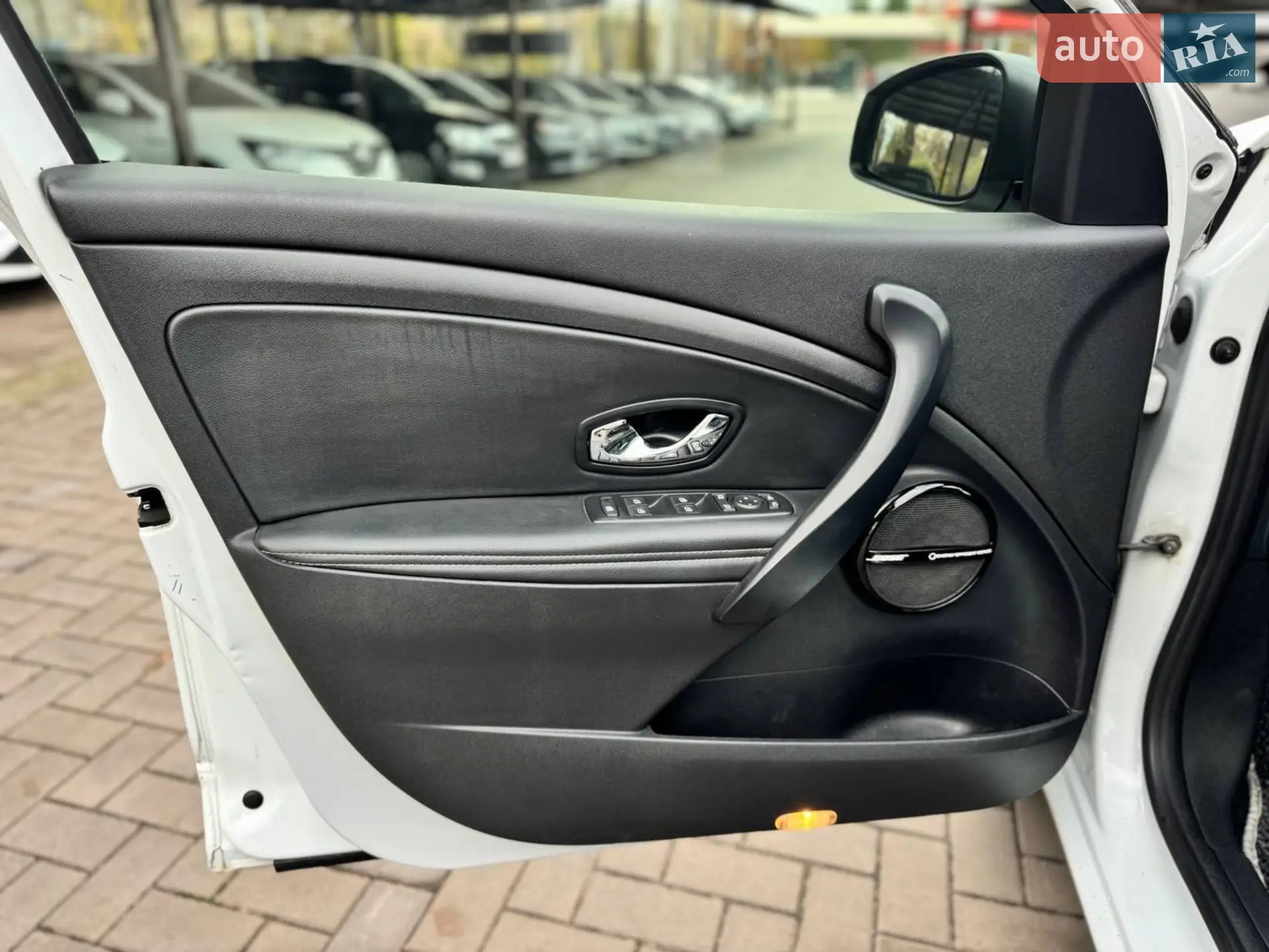 2013 Renault Megane - мініатюра 13