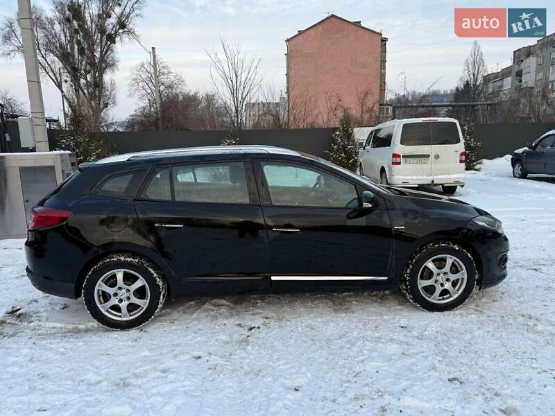 Универсал Renault Megane 2014 в Черновцах