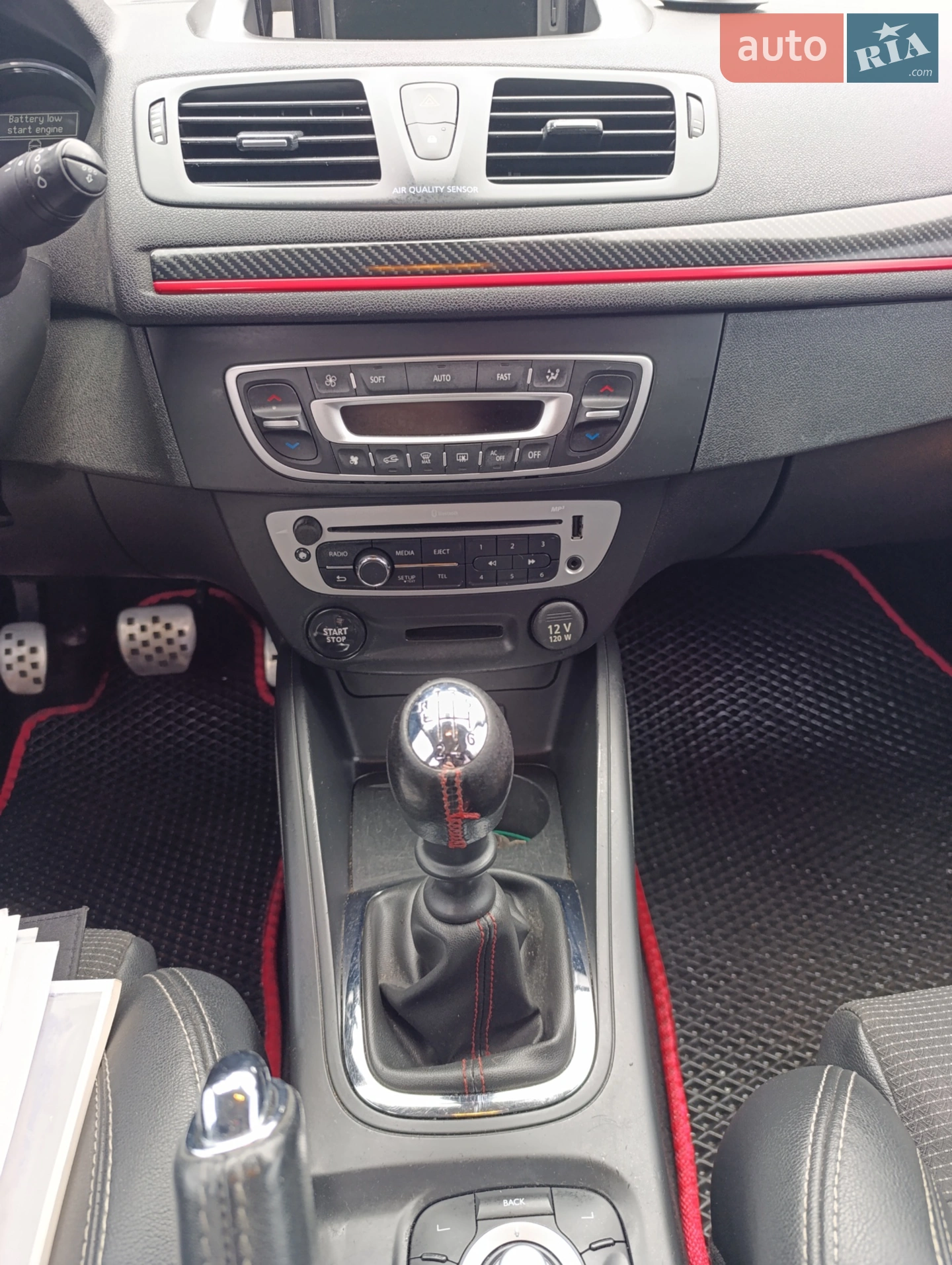 2013 Renault Megane - мініатюра 14